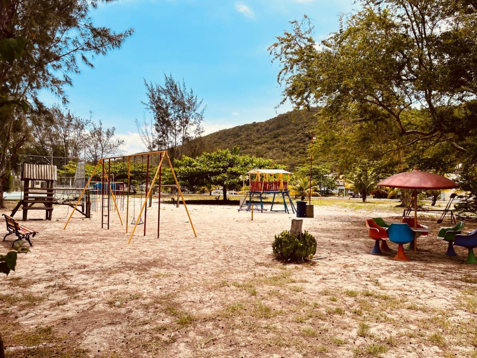 Apartamento Resort Cabo Frio - Rua dos Biquinis
