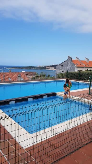 Terraza y piscina con vistas espectaculares al mar Parking cubierto