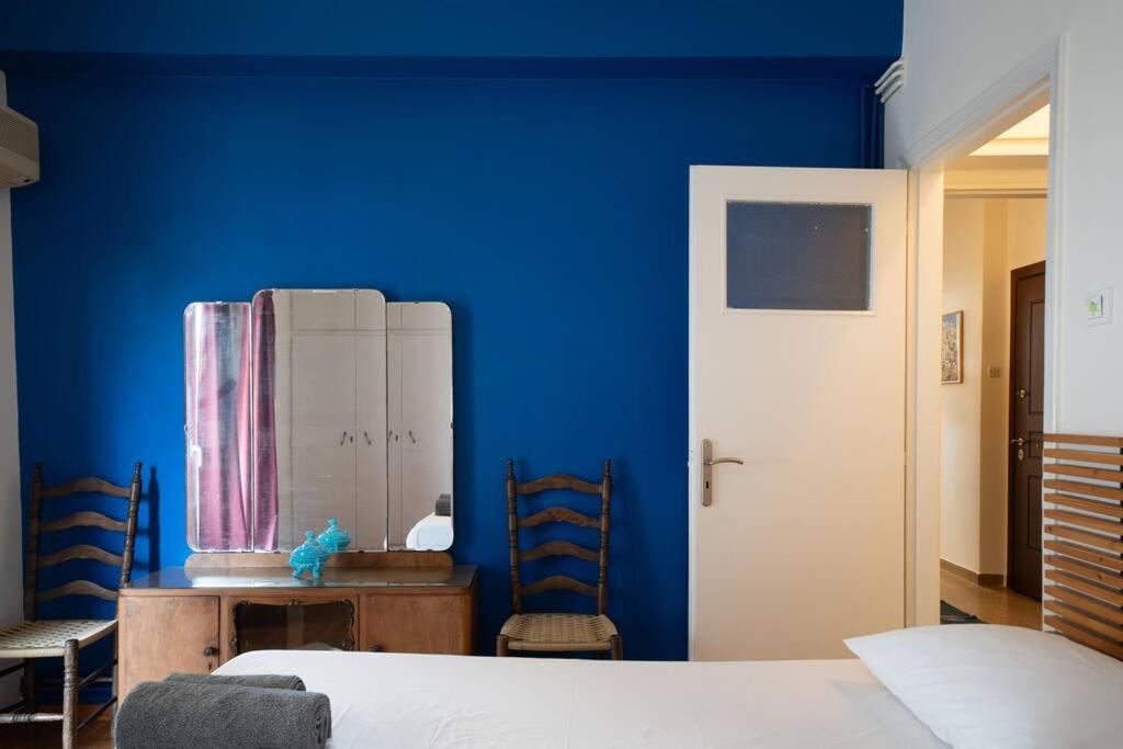 Twin Heights Retro Home for 3 by Filos Inc photo 4