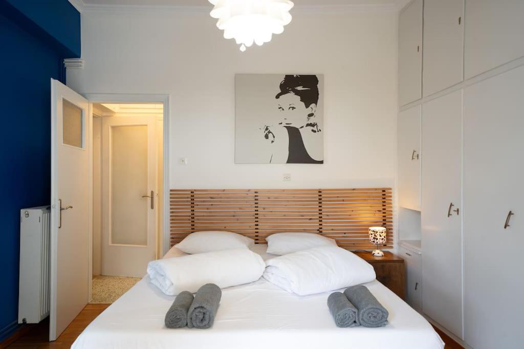 Twin Heights Retro Home for 3 by Filos Inc photo 2