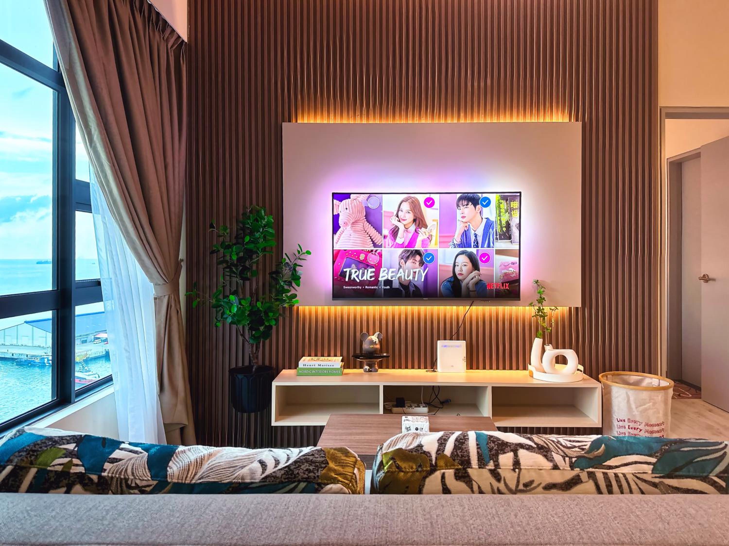 #9 Jesselton Quay City Pads Seaview by Zeluxo photo 4