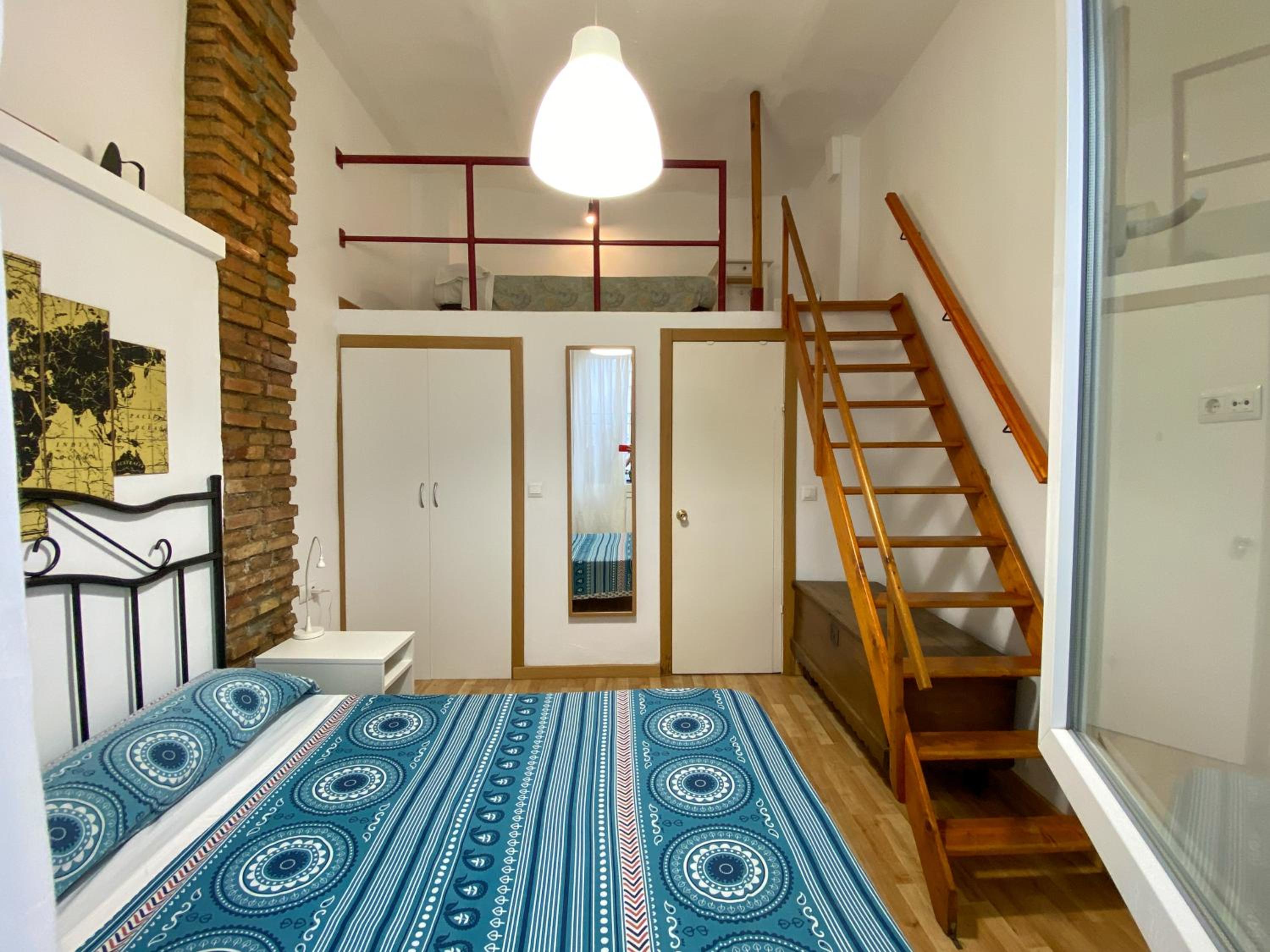Apartamentos Fernando El Catolico