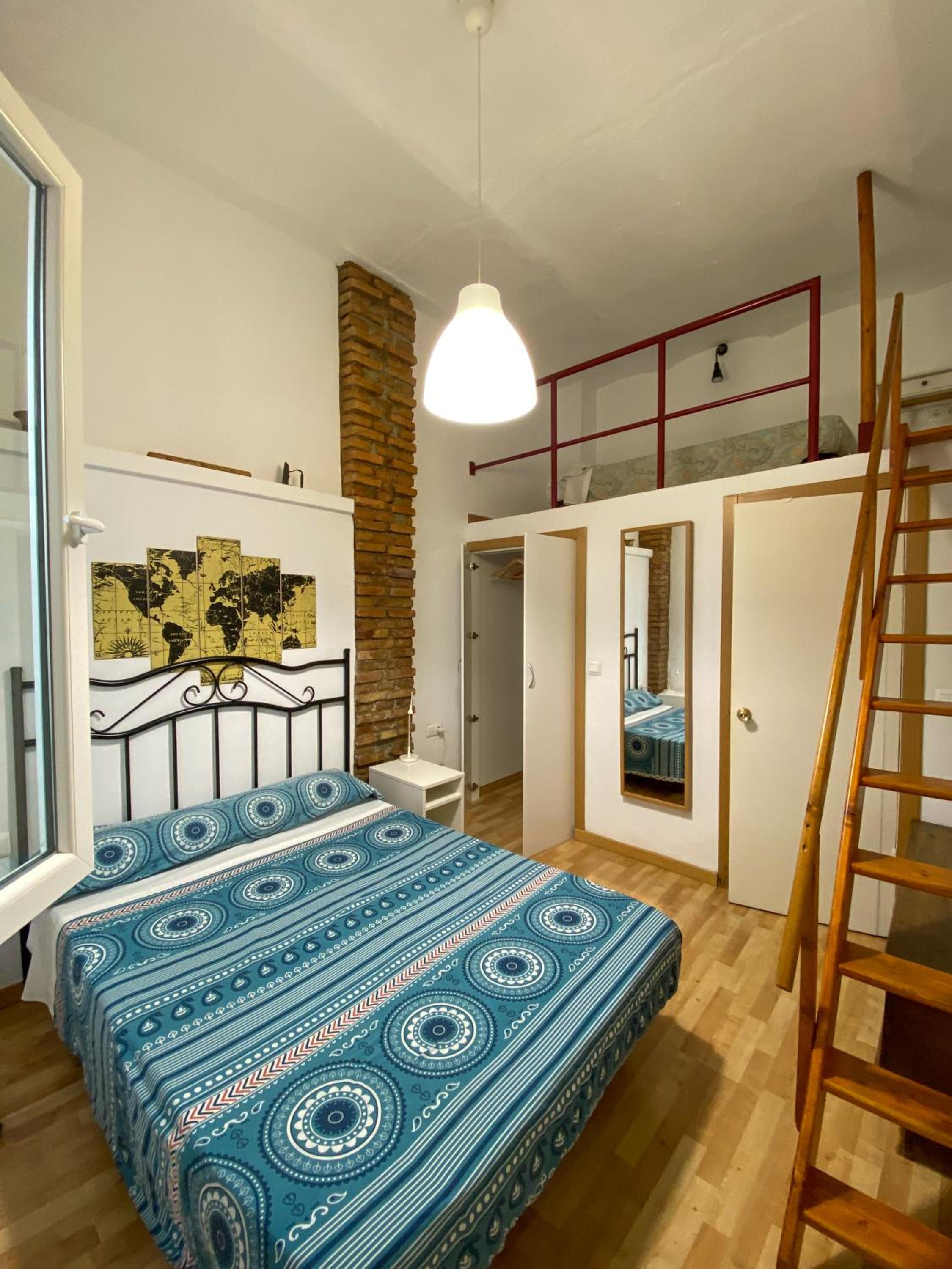 Apartamentos Fernando El Catolico