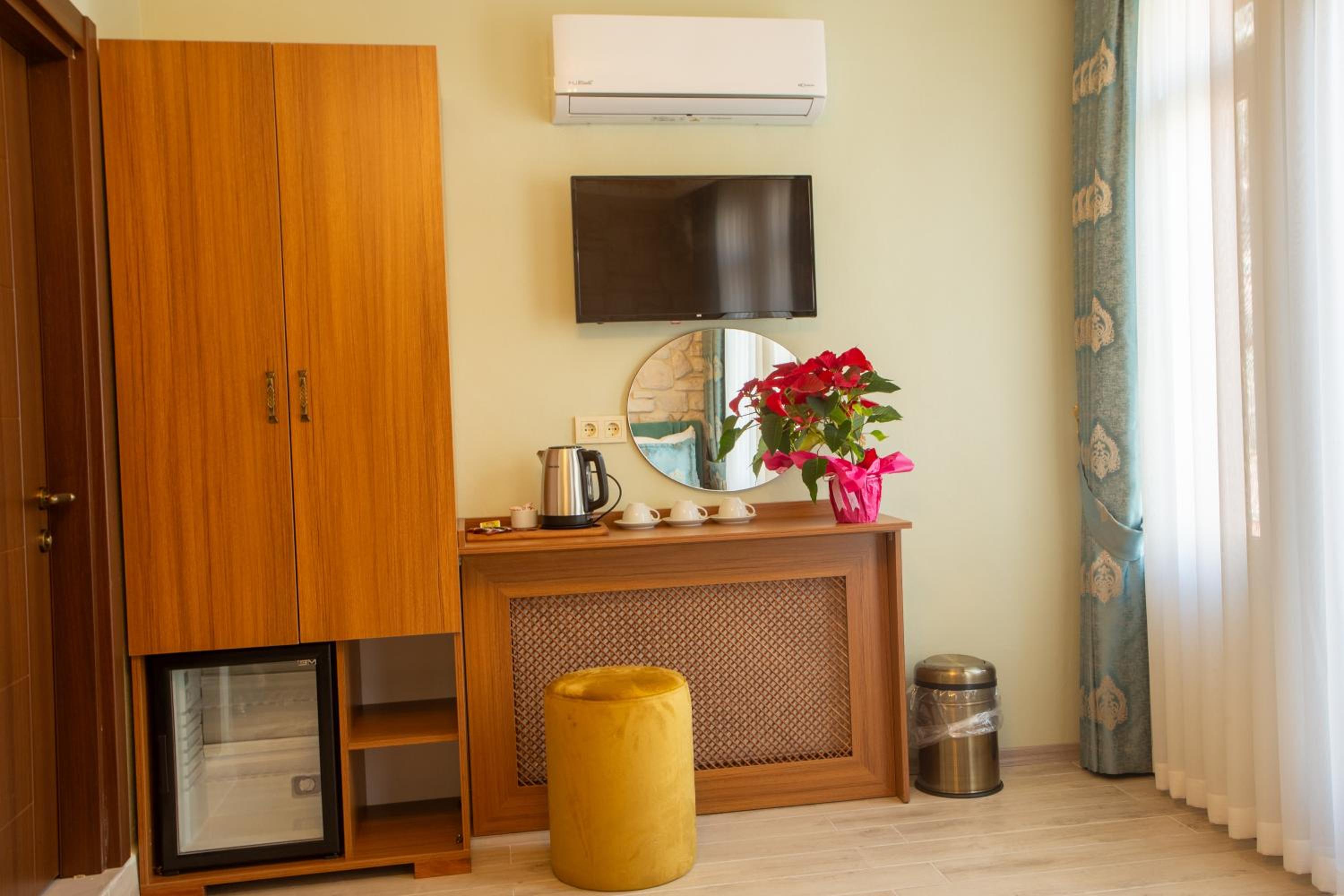 Sayina Hotel - Image 98