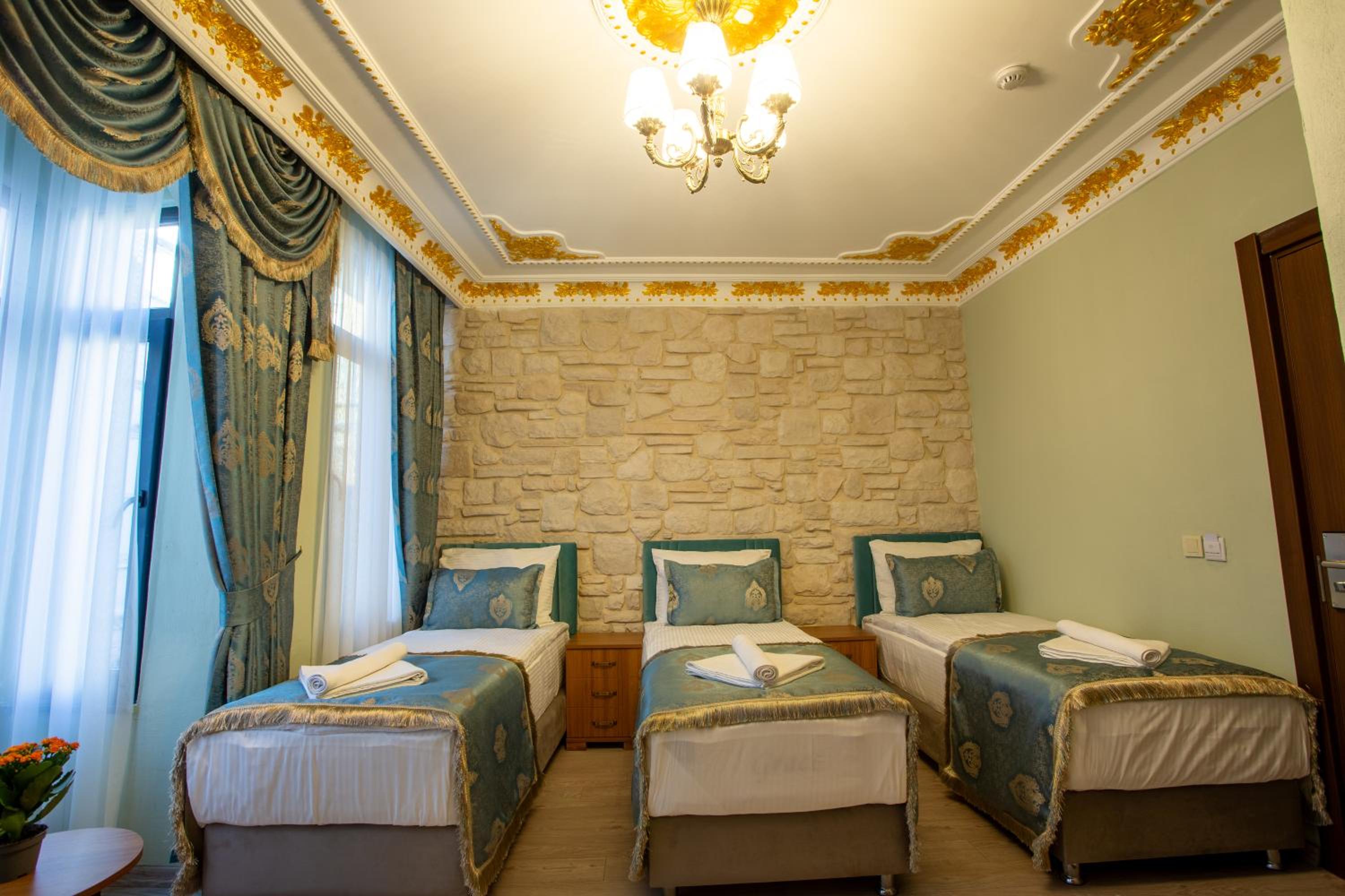 Sayina Hotel - Image 16