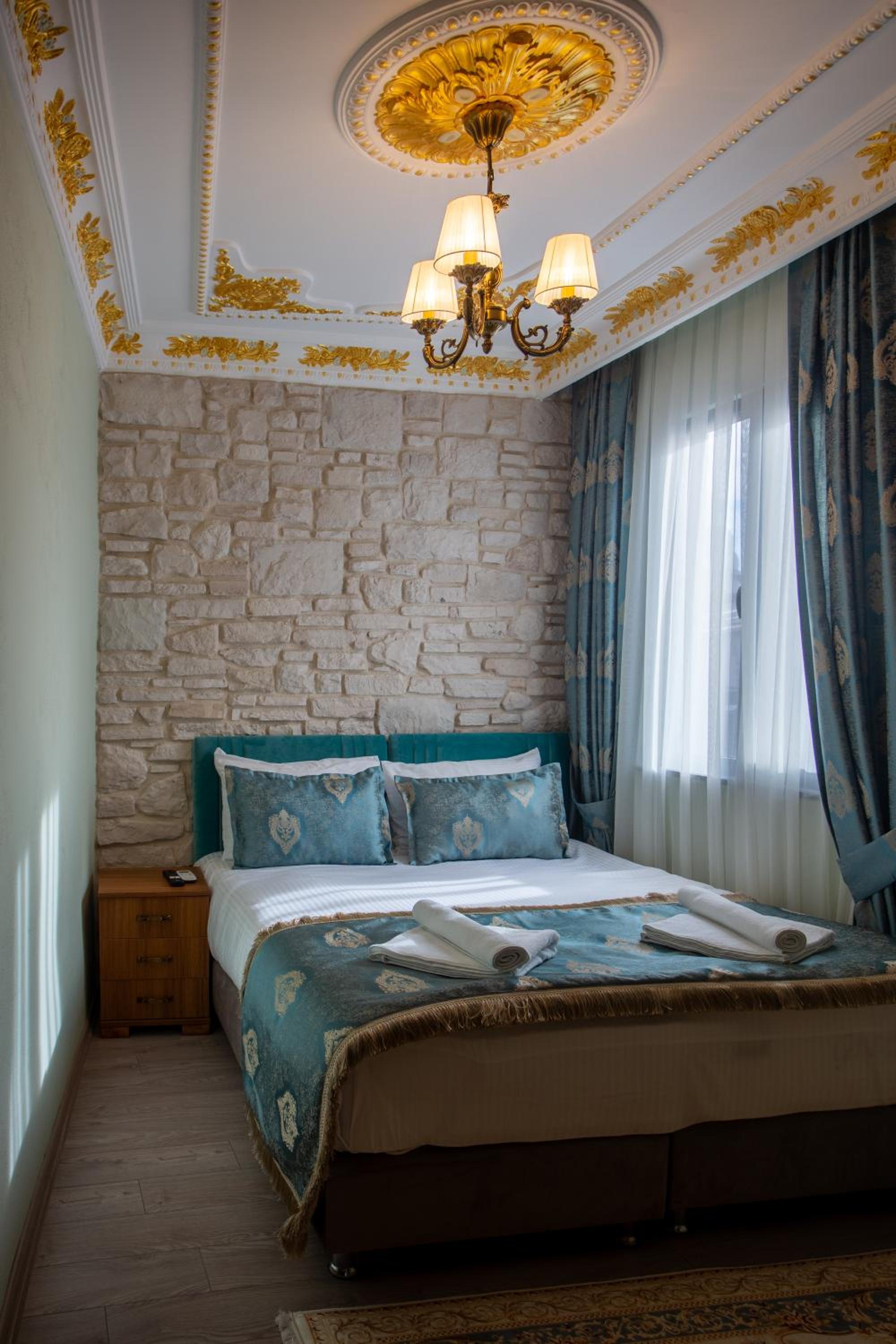 Sayina Hotel - Image 33