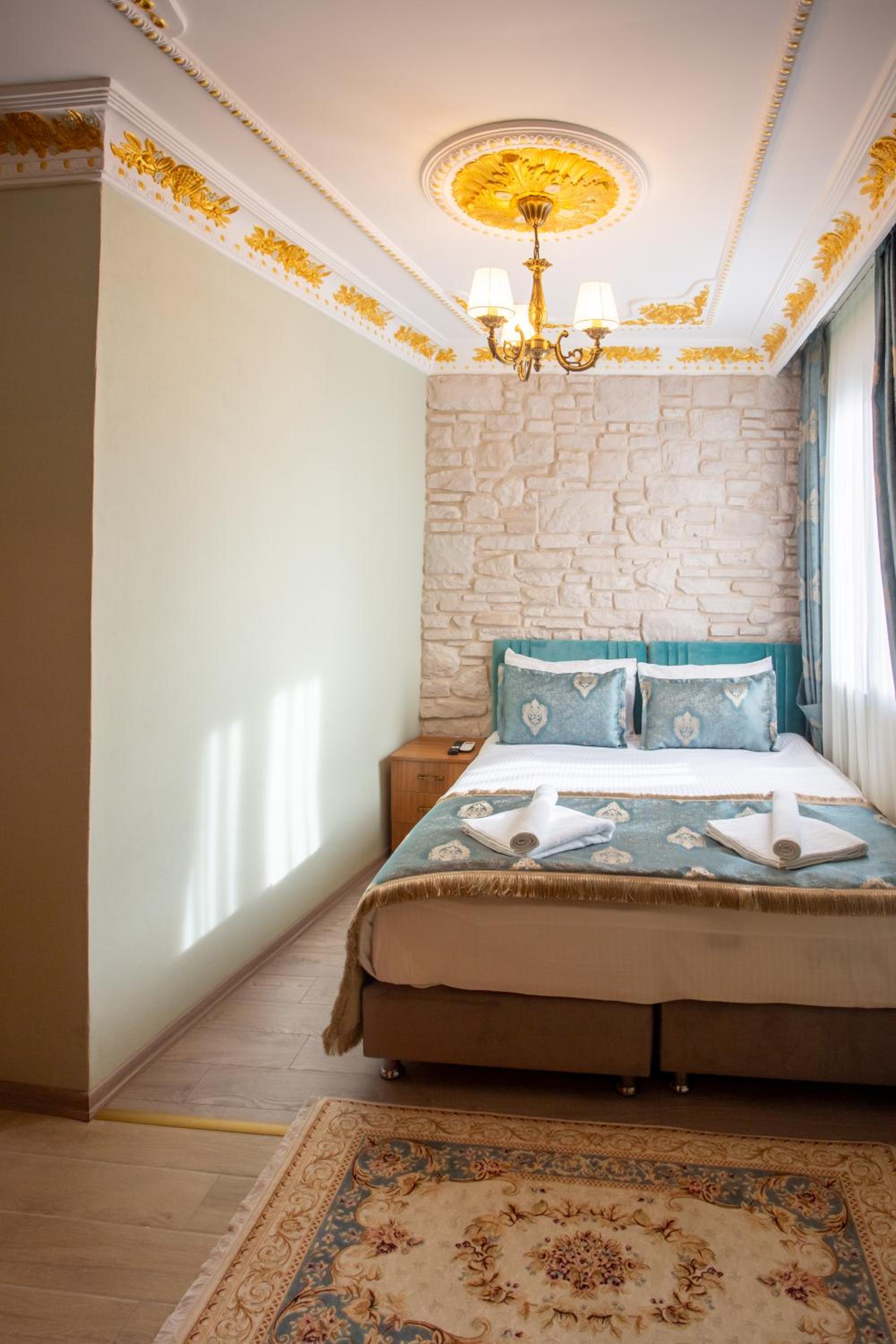 Sayina Hotel - Image 35