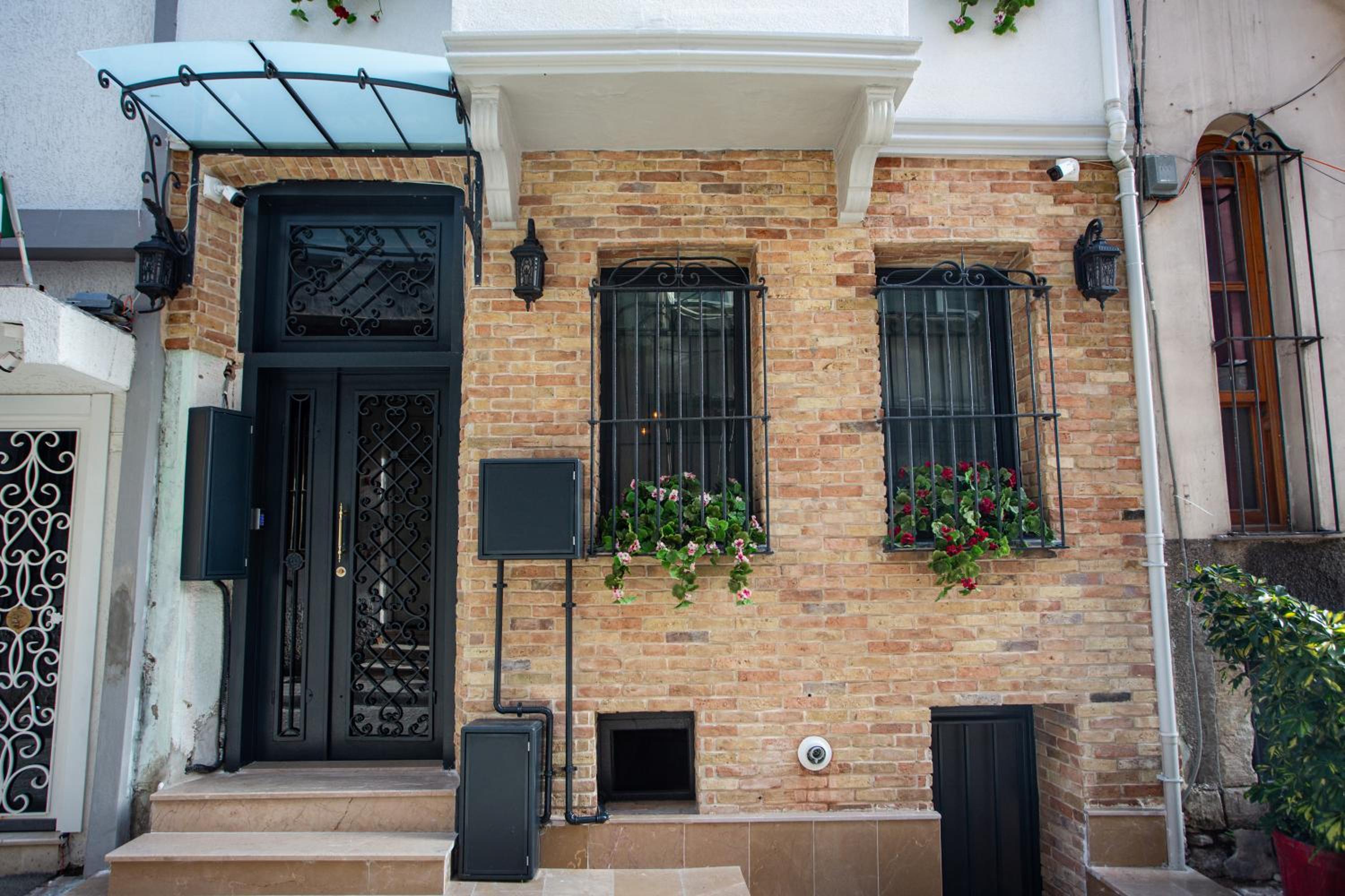 Sayina Hotel - Image 11