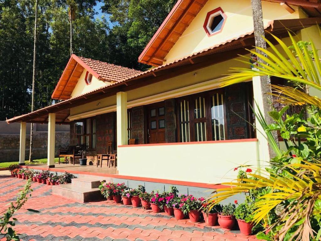 Halli Bailu Homestay