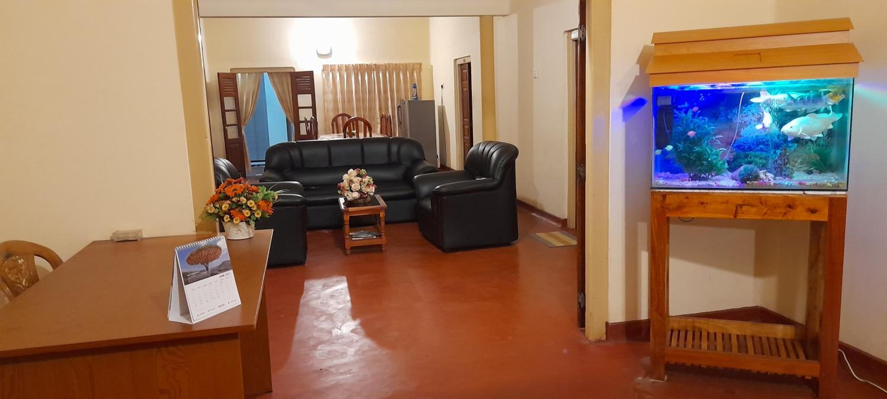 Homefeel Guest House & Tours view 2