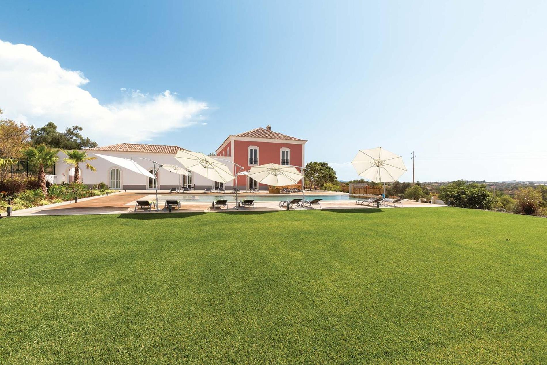 Villa Ataboeira