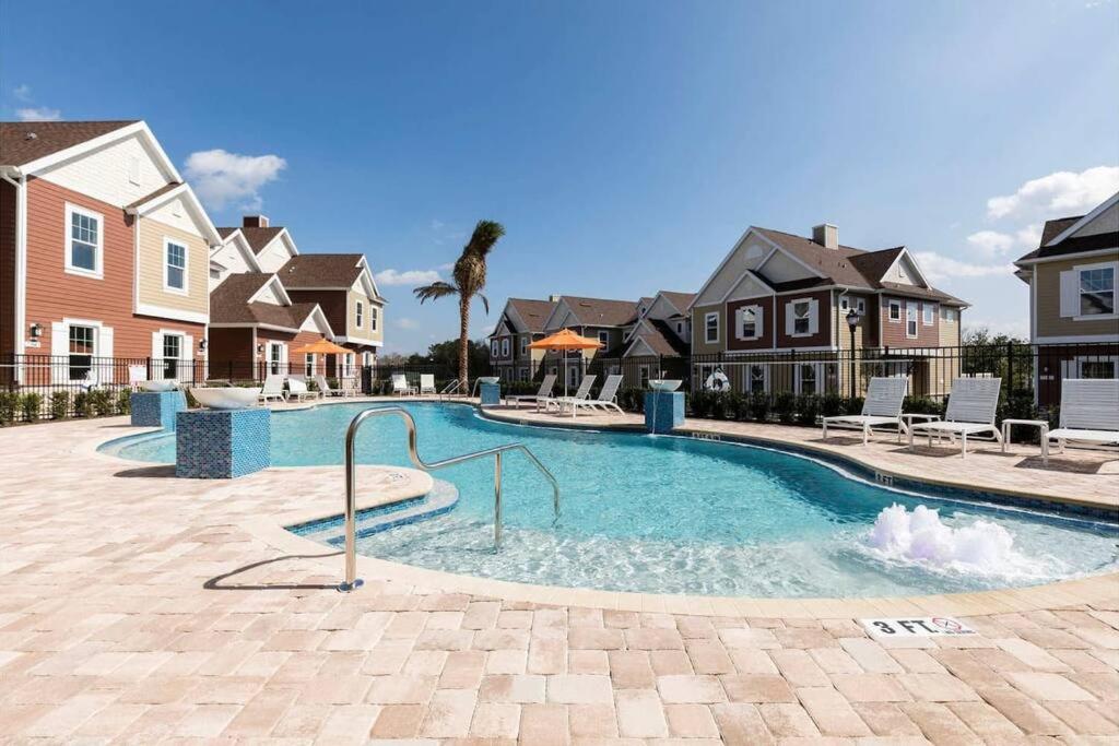 Children's DREAM Theme House SO CLOSE to Disney