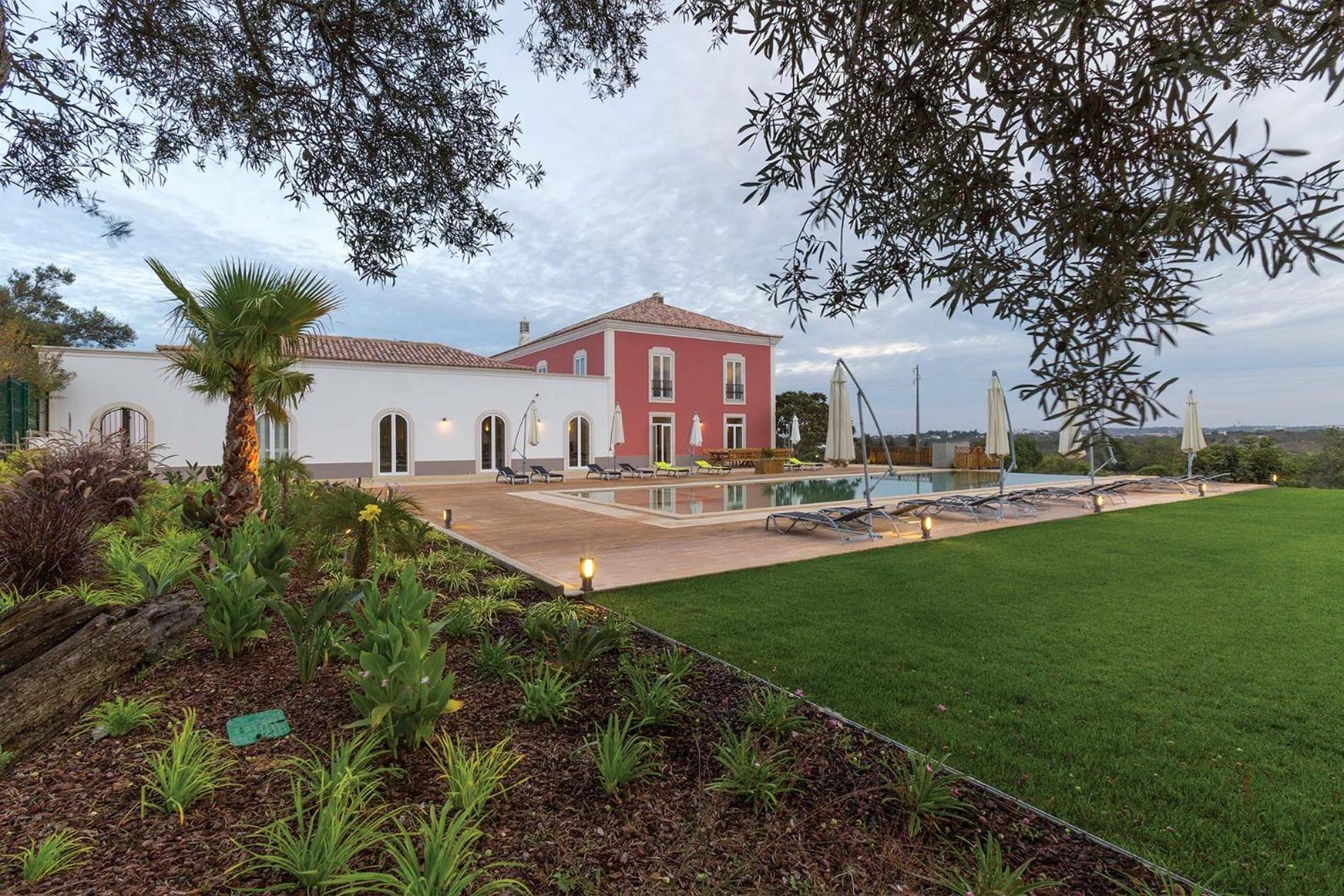 Villa Ataboeira