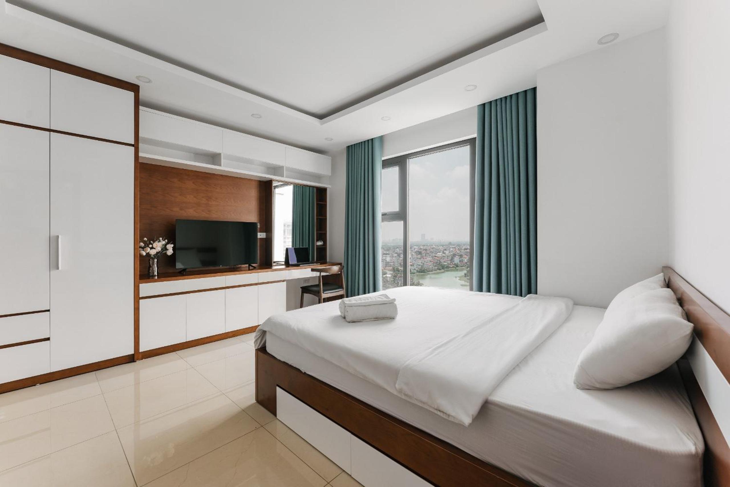 Hanoi Westlake Homestay in D'Le Roi Soleil Building