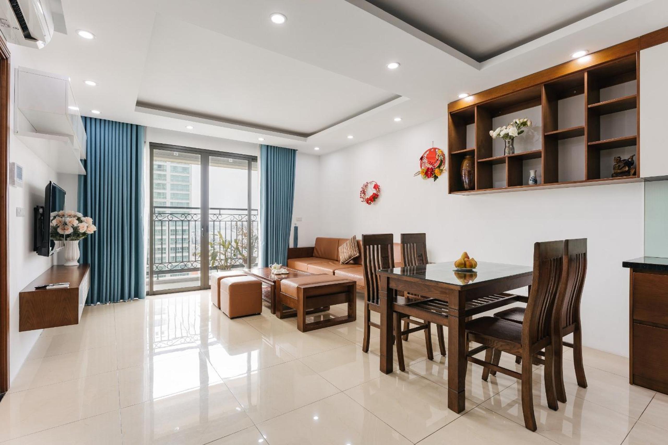 Hanoi Westlake Homestay in D'Le Roi Soleil Building