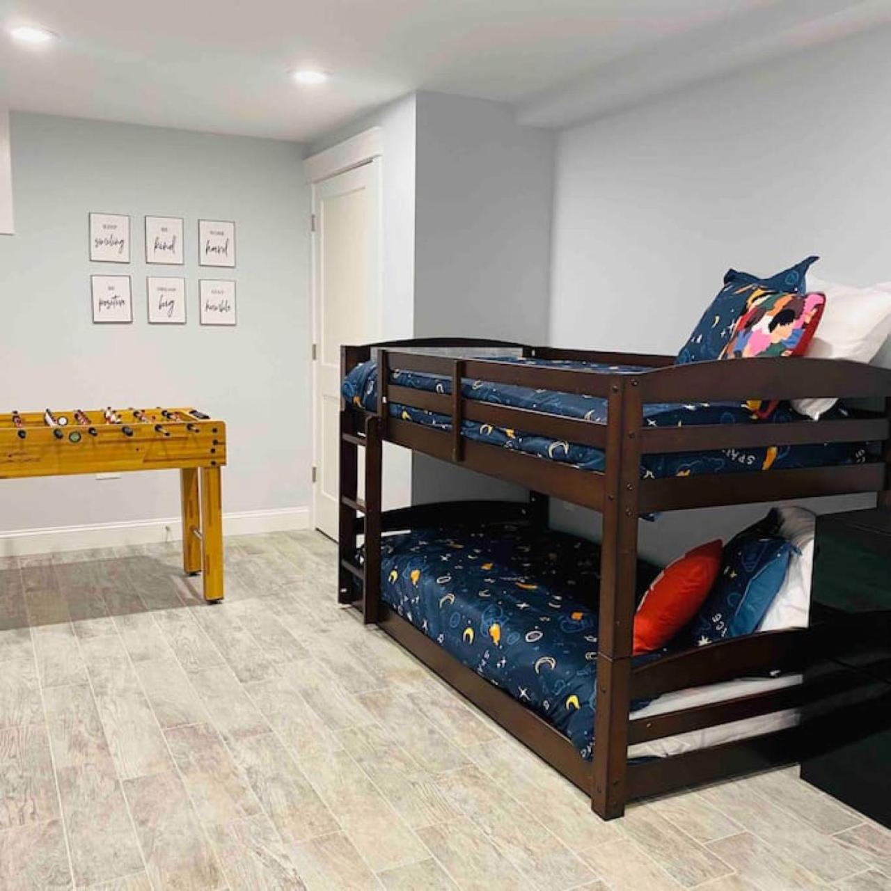 Ultra-Luxurious Home near Boston Pet-Friendly view 4