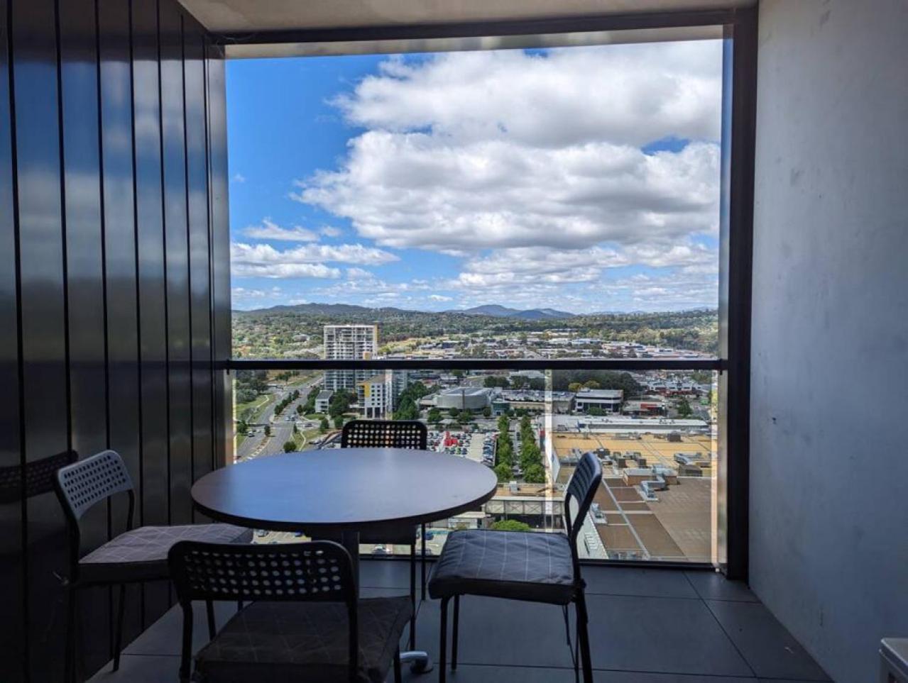 Stunning Views on the 21st Floor at Woden