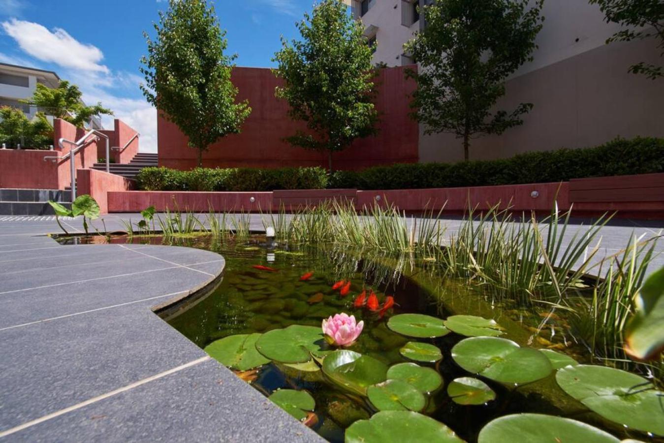 Serenity at Stromlo 2bd 1br at Wright