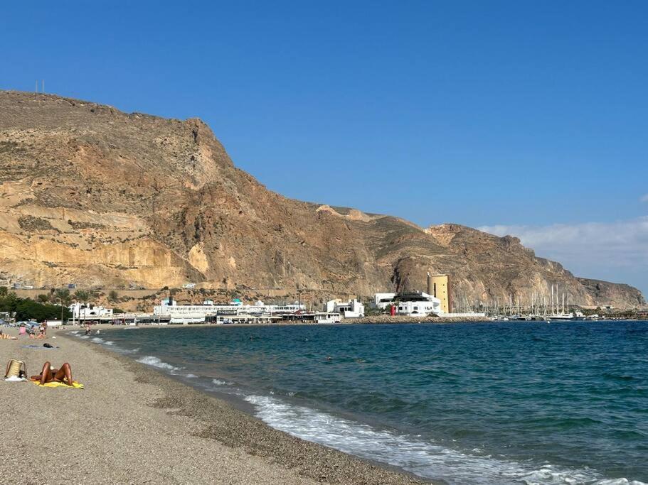 Confortable apartamento con garaje en Aguadulce