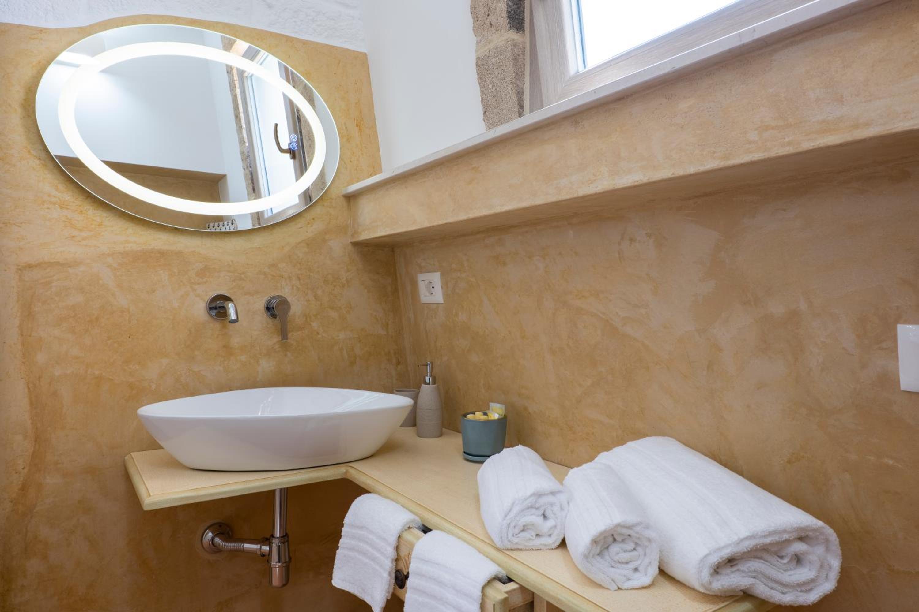 Arbor Exclusive B&B