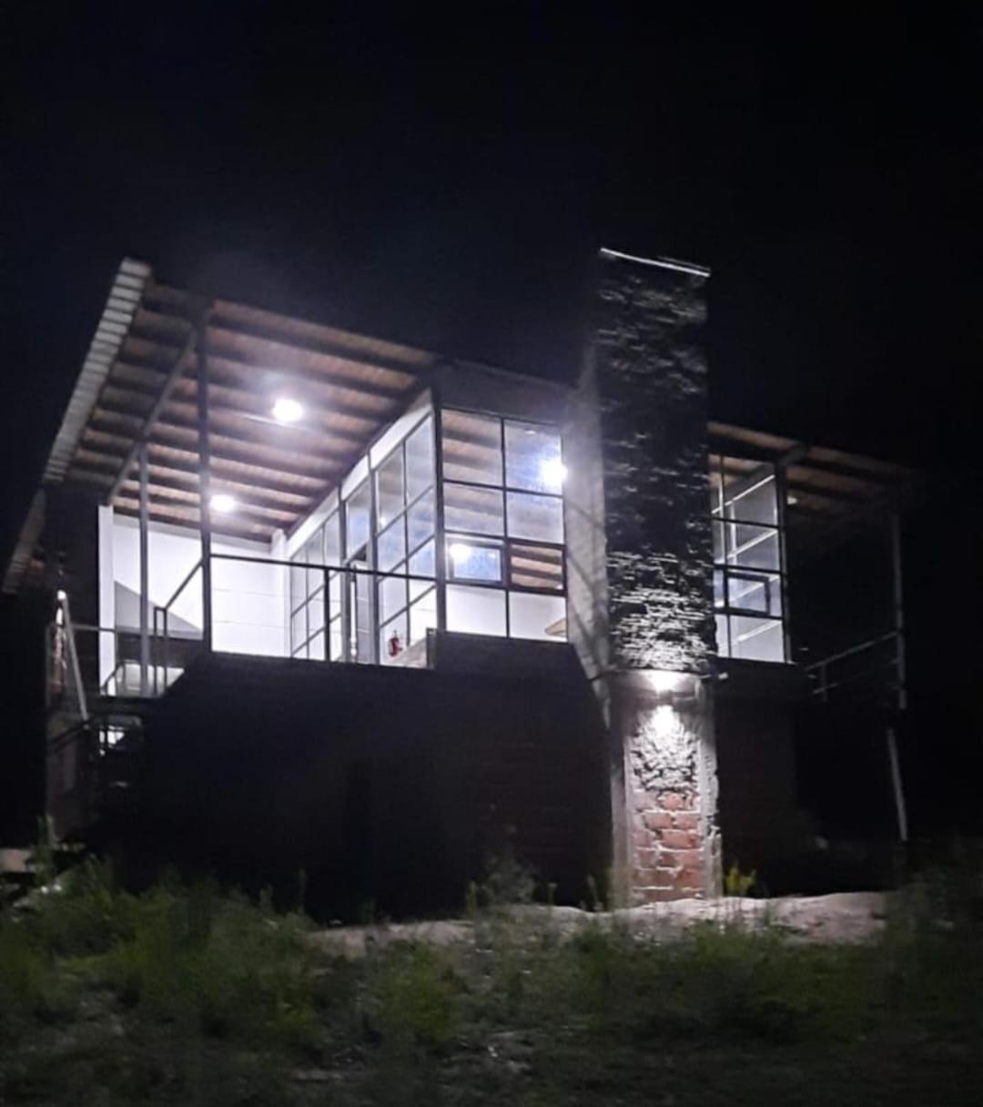 Utopía - Cabaña de Montaña