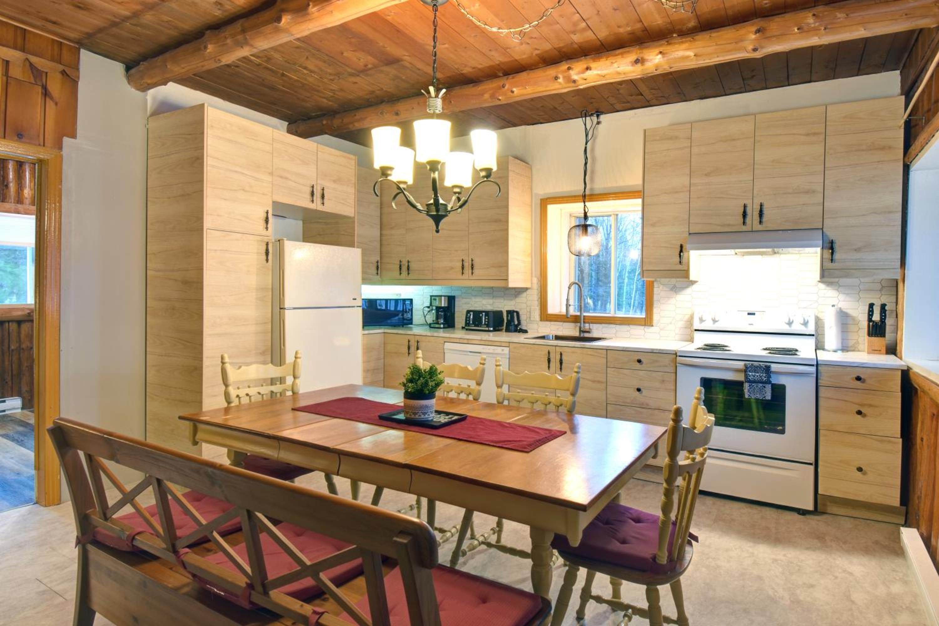 The Laurentides PrivateLog and Spa Escape