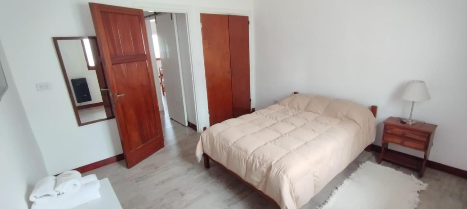 Cómoda Casita reciclada con patio/parrilla