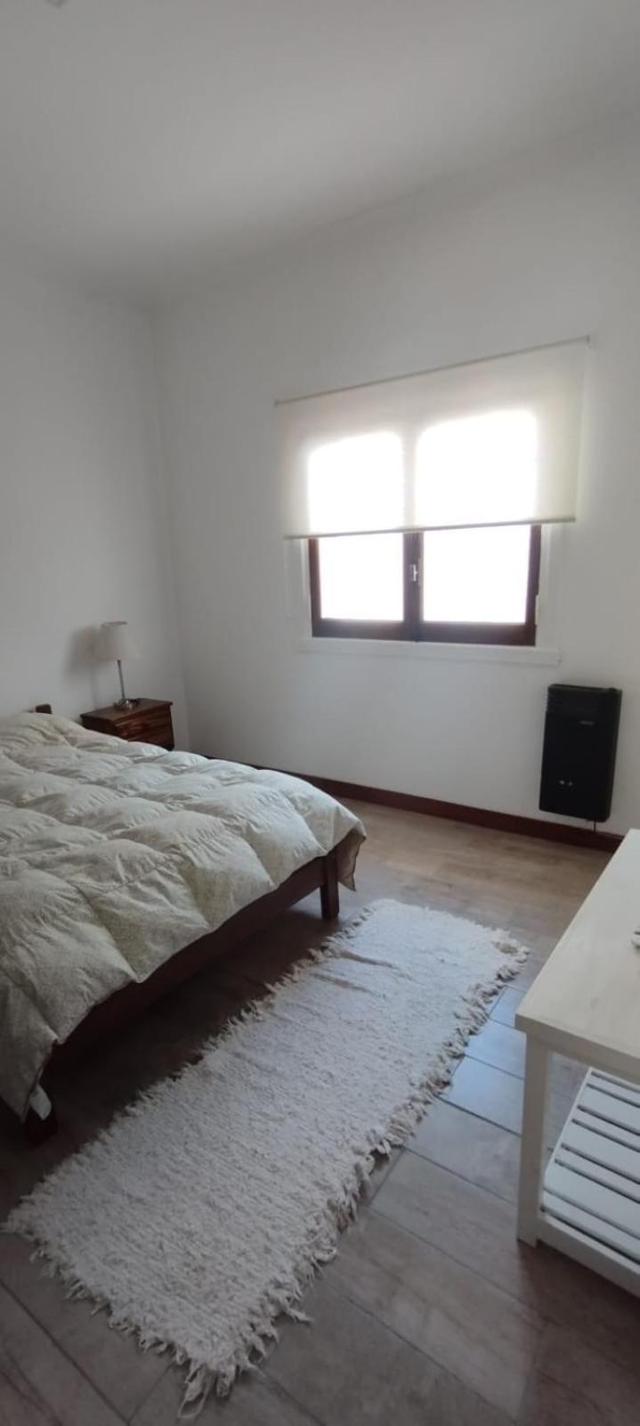 Cómoda Casita reciclada con patio/parrilla
