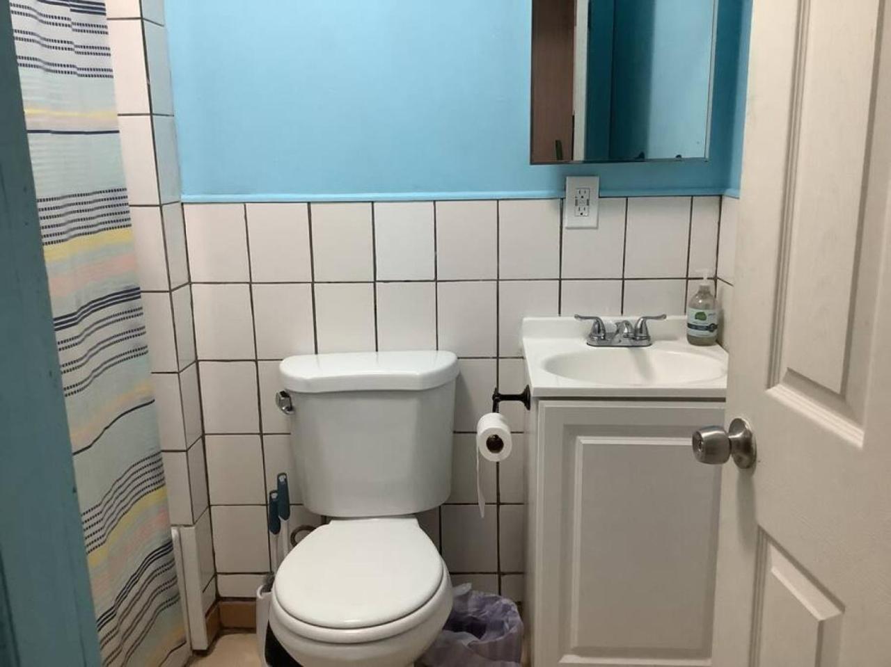 Spacious 3 bed by Wilson, Lourdes Hospitals near Vestal view 5