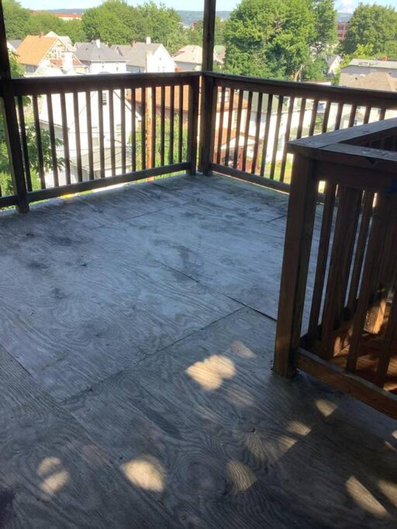 Spacious 3 bed by Wilson, Lourdes Hospitals near Vestal view 3