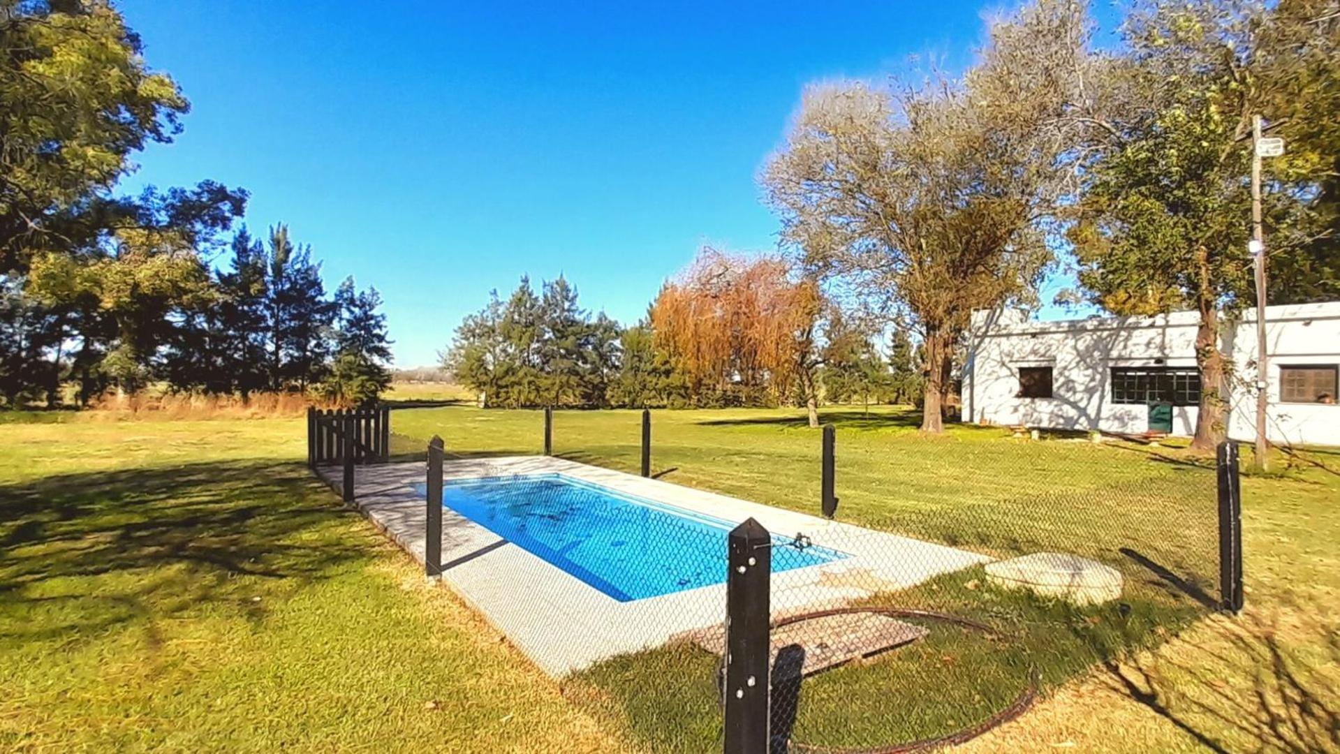 Casa de campo en Zapiola , Lobos, Buenos Aires.