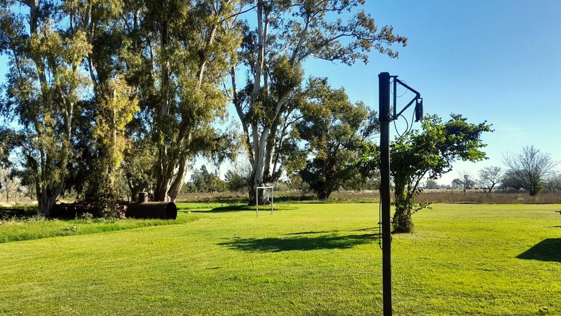 Casa de campo en Zapiola , Lobos, Buenos Aires.