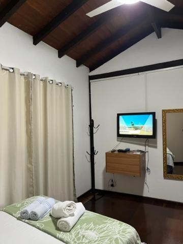 Chales Camburi