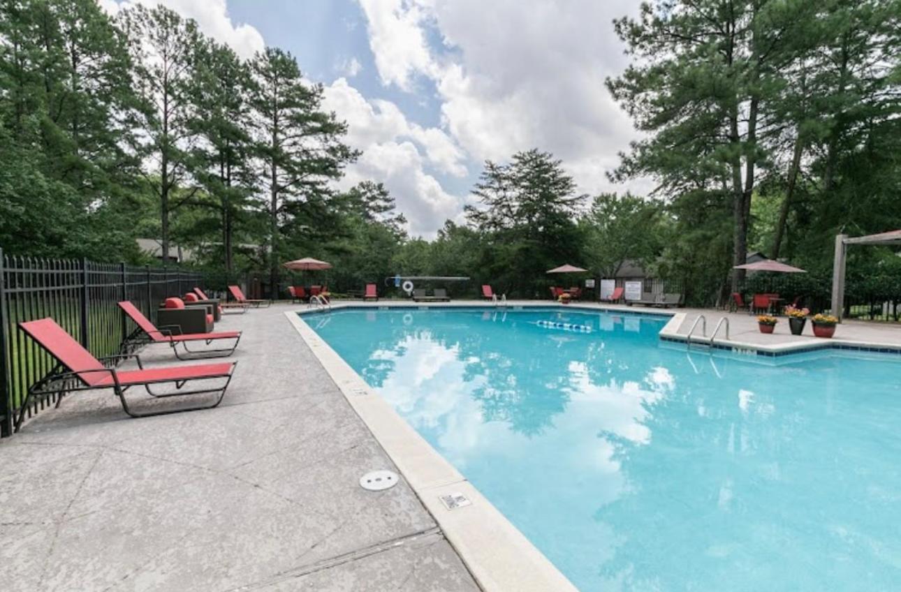 Cozy home near Braves Stadium & Six Flags view 2