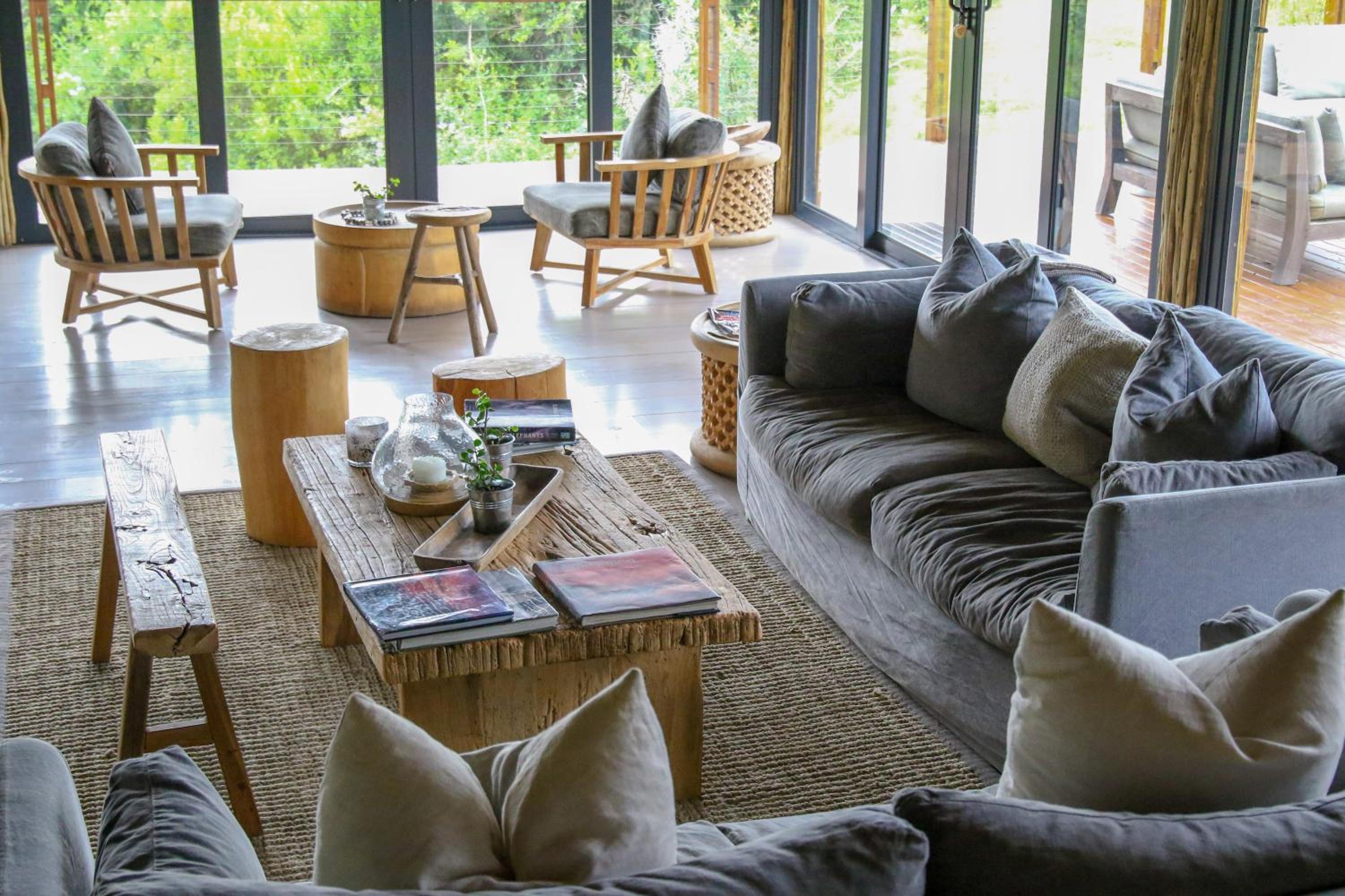 Barefoot Addo Elephant Lodge