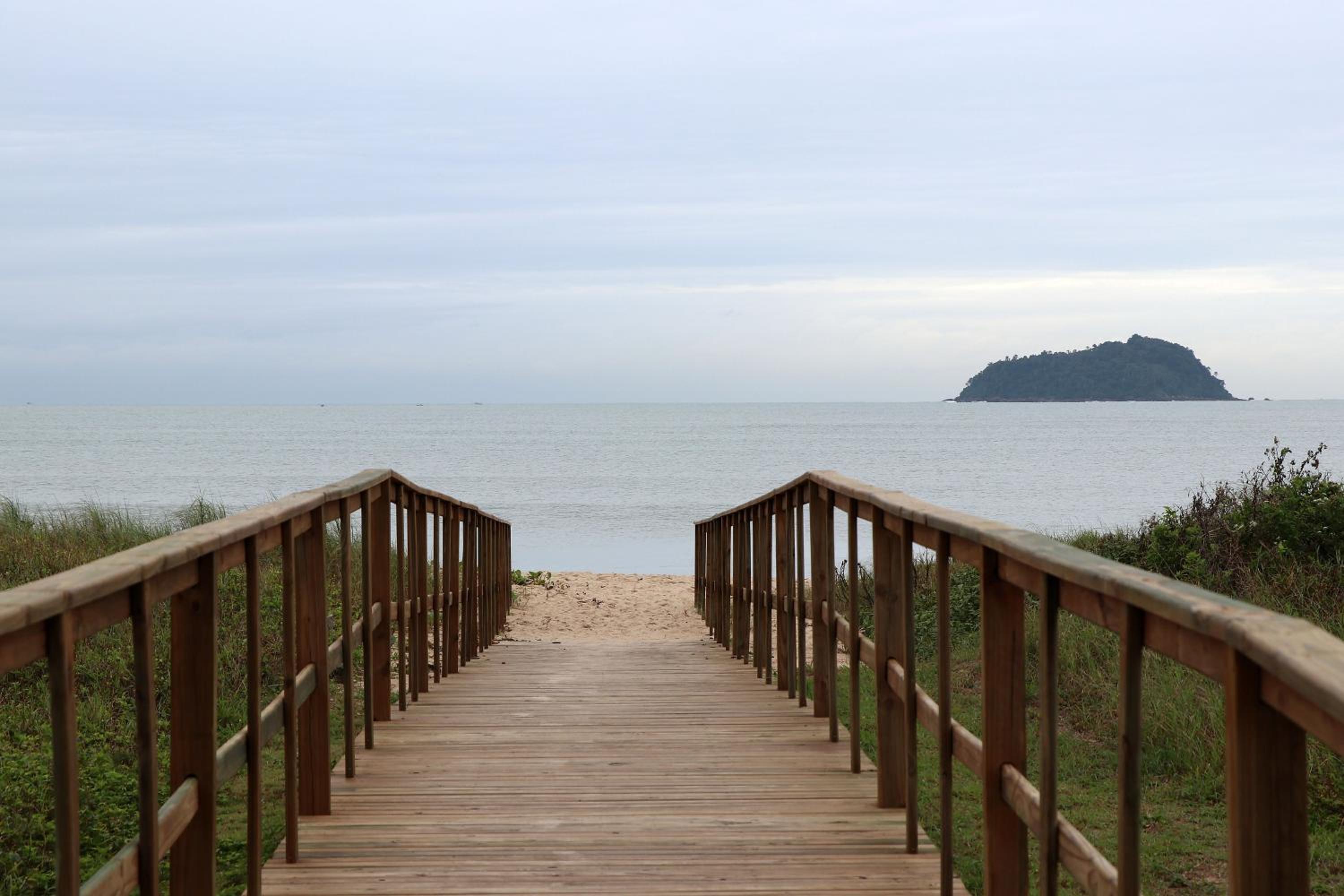 Curta Praia de Armação - Casa Coqueiro