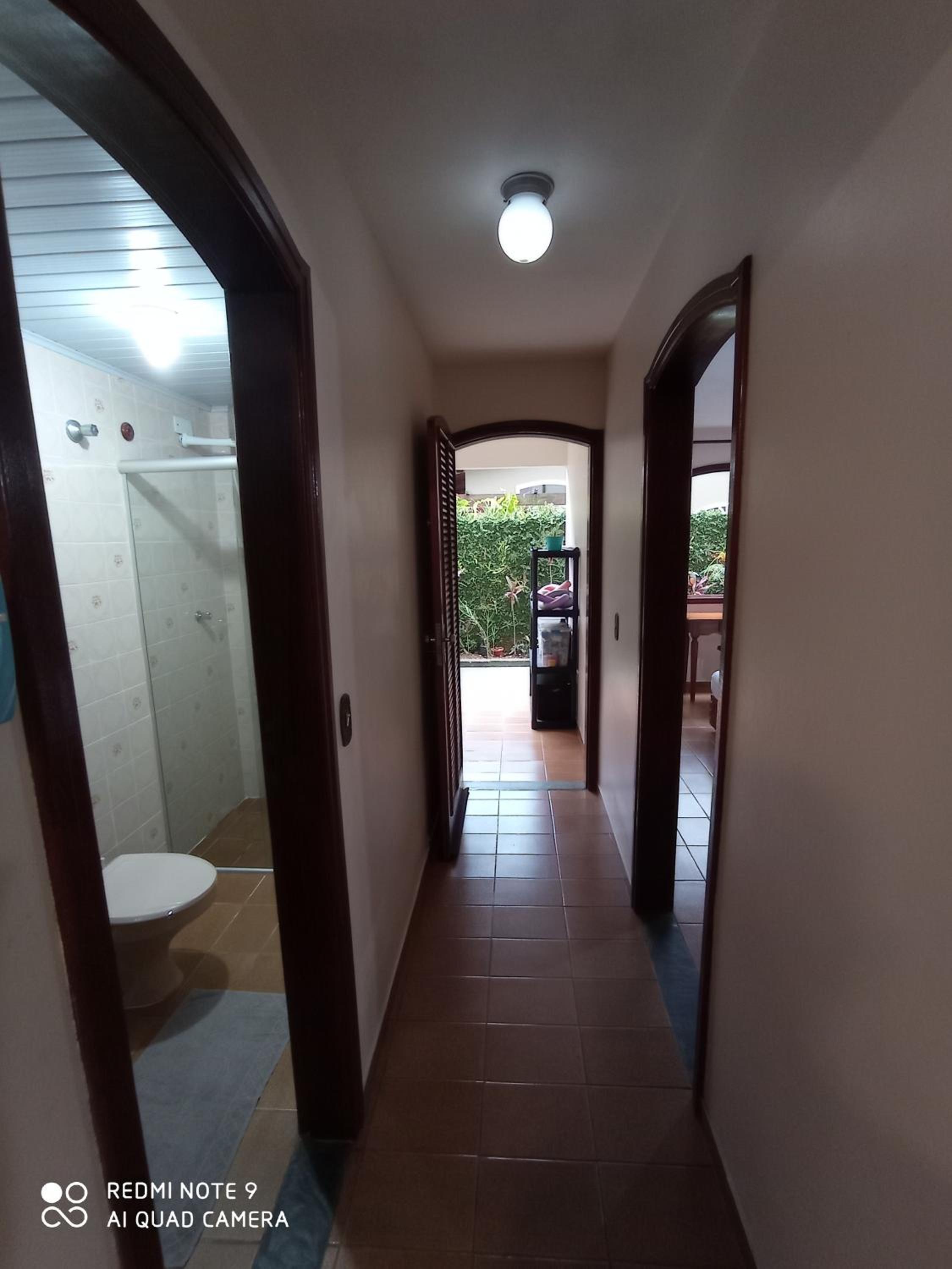 Apartamento com piscina no Lázaro