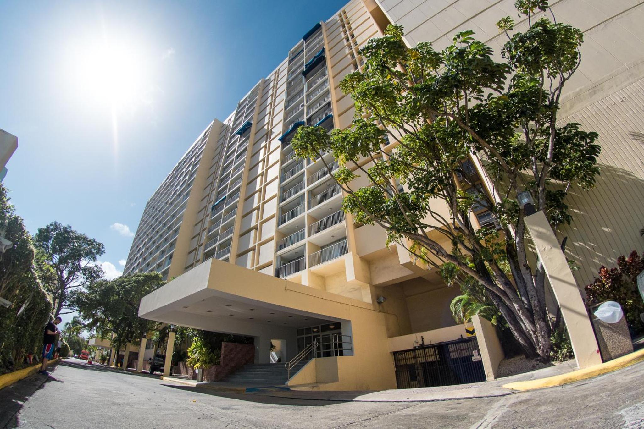 Hotel OCEAN VIEW DELUXE SUITE: PVT. BEACH & POOL