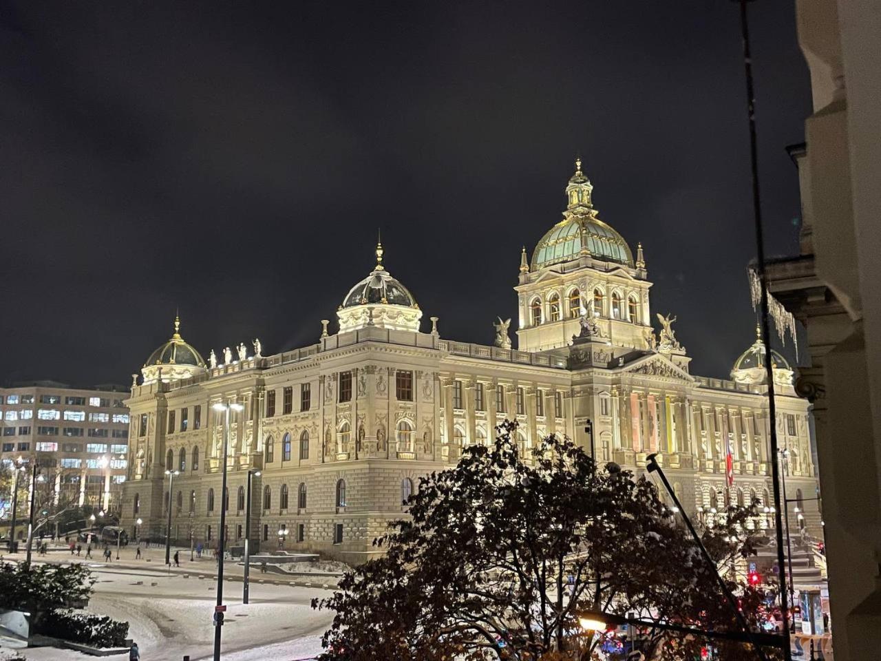 Washingtonova CR apartments
