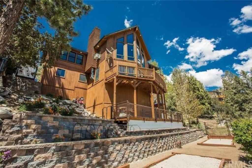 Peaceful Cabin Home with Breathtaking View! view 3