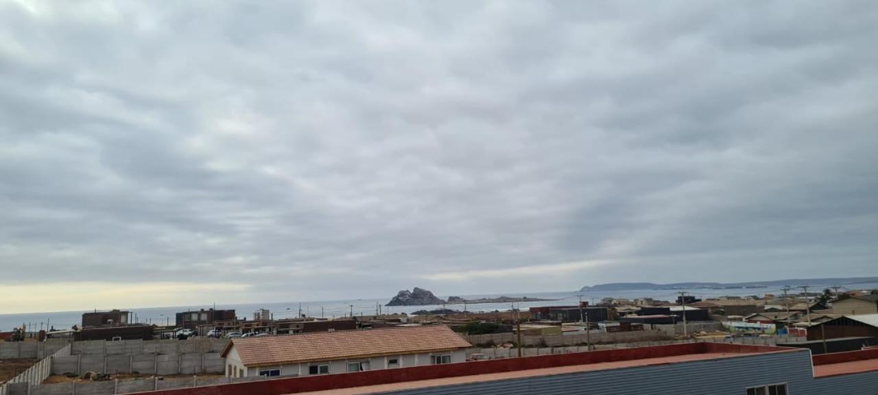 Altos Del Mar