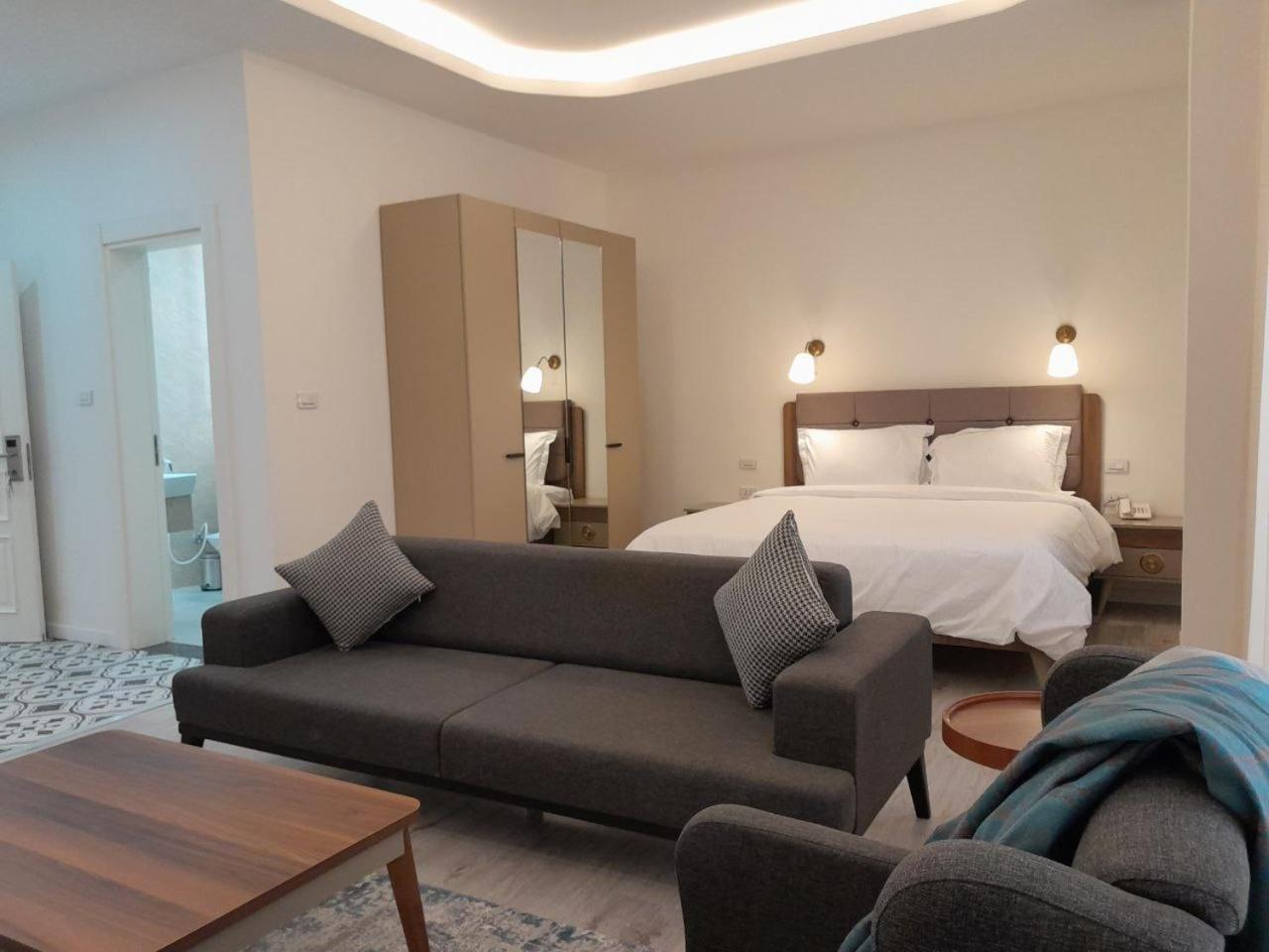 Zemilo Hotel Apartment