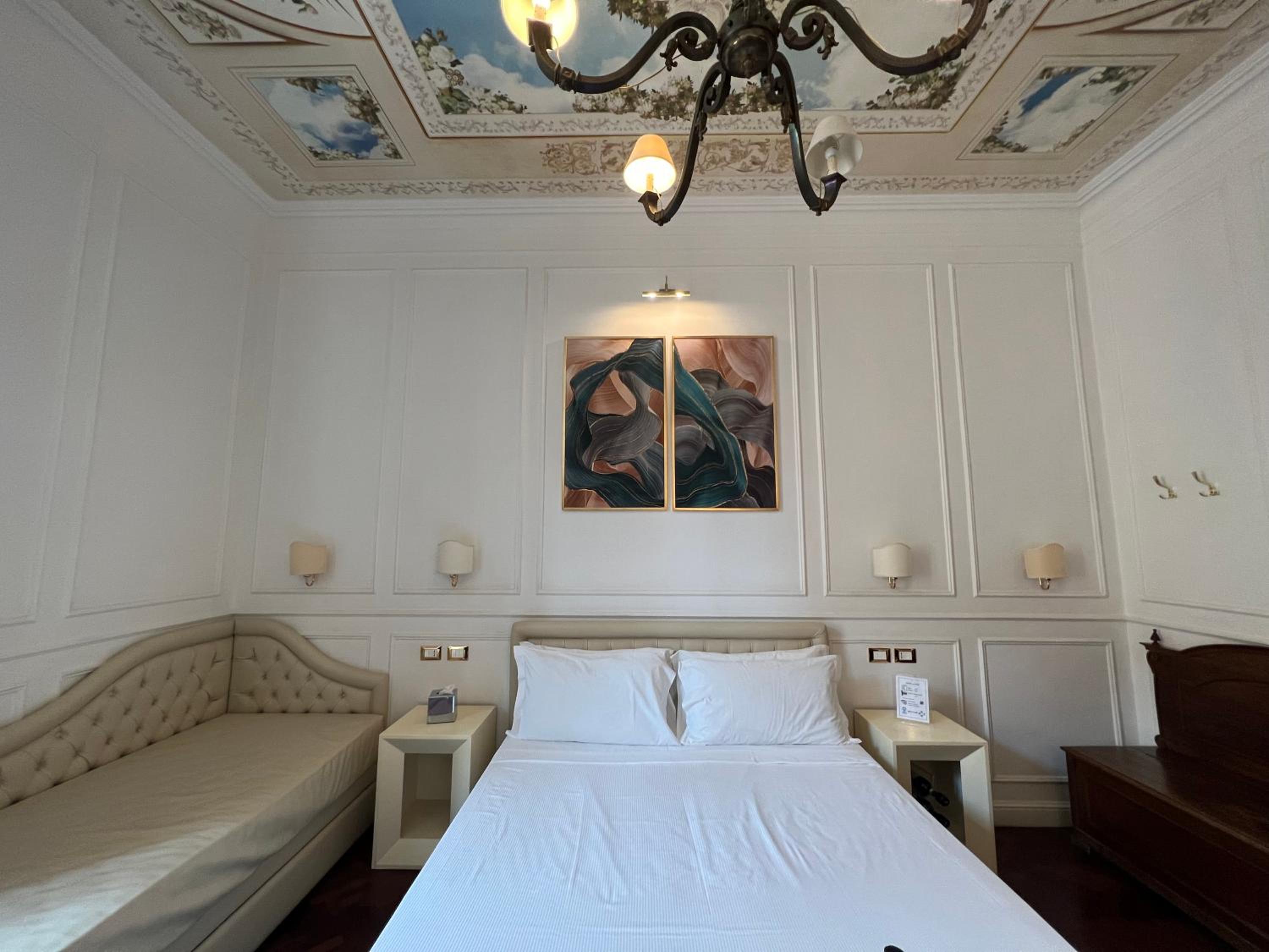 Navona Central Suites