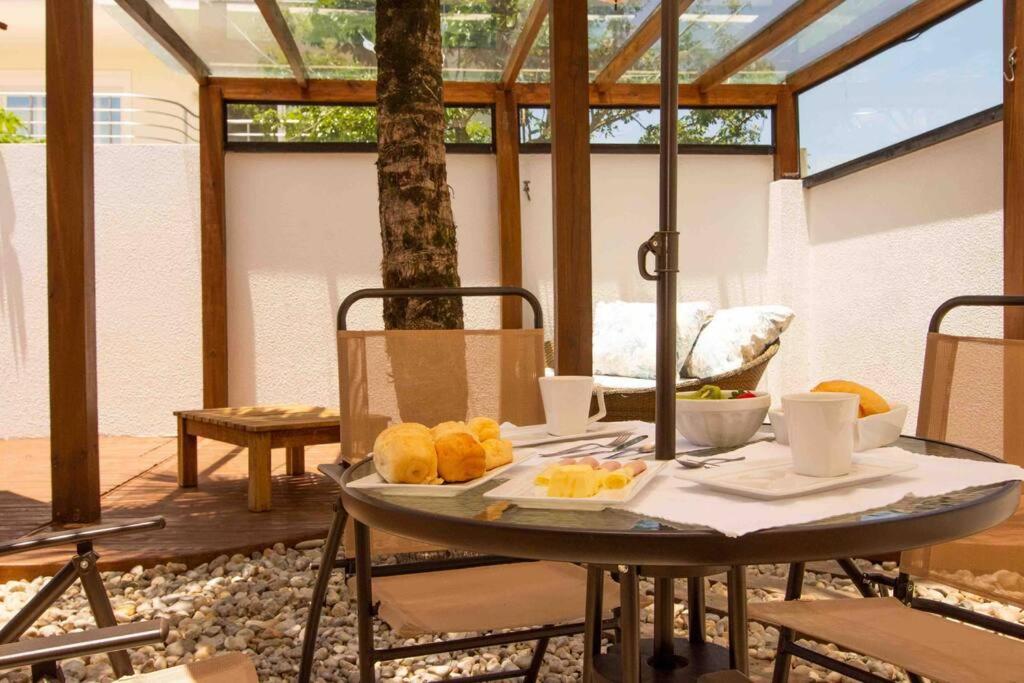 Casa Mansão Reveillon Jurerê In 100mts da praia