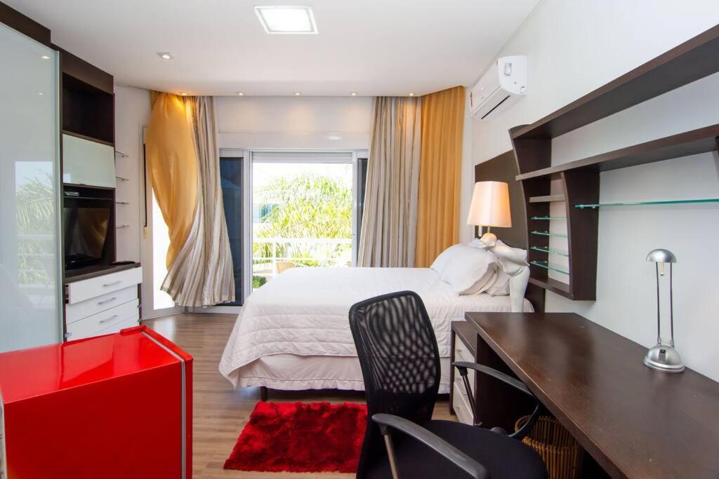 Casa Mansão Reveillon Jurerê In 100mts da praia