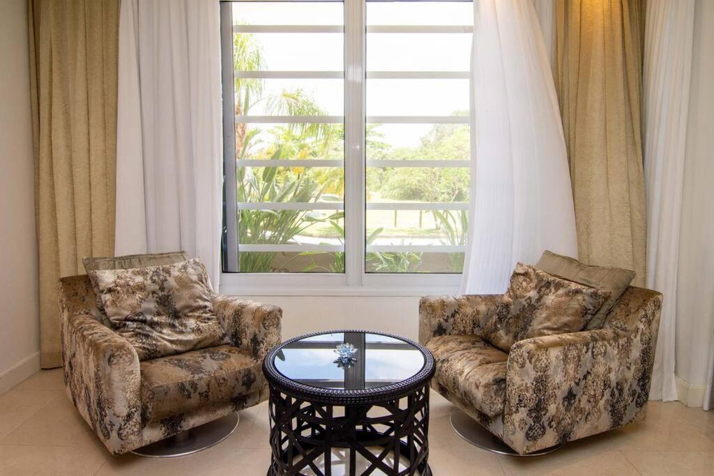 Casa Mansão Reveillon Jurerê In 100mts da praia
