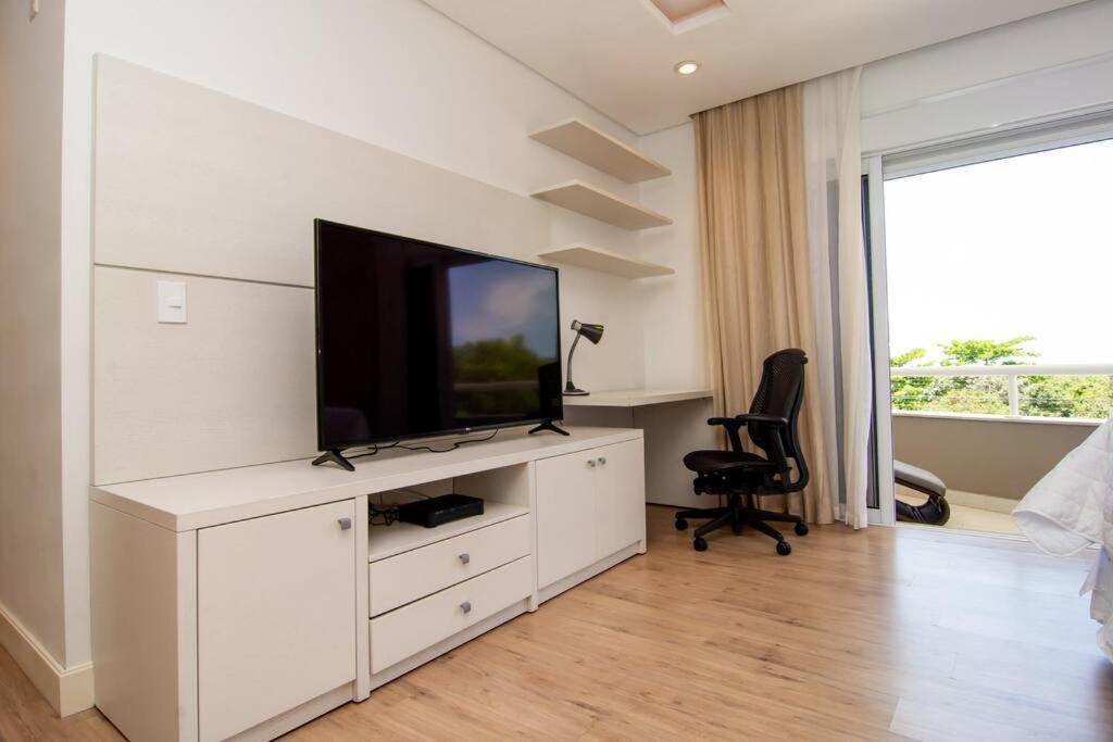 Casa Mansão Reveillon Jurerê In 100mts da praia