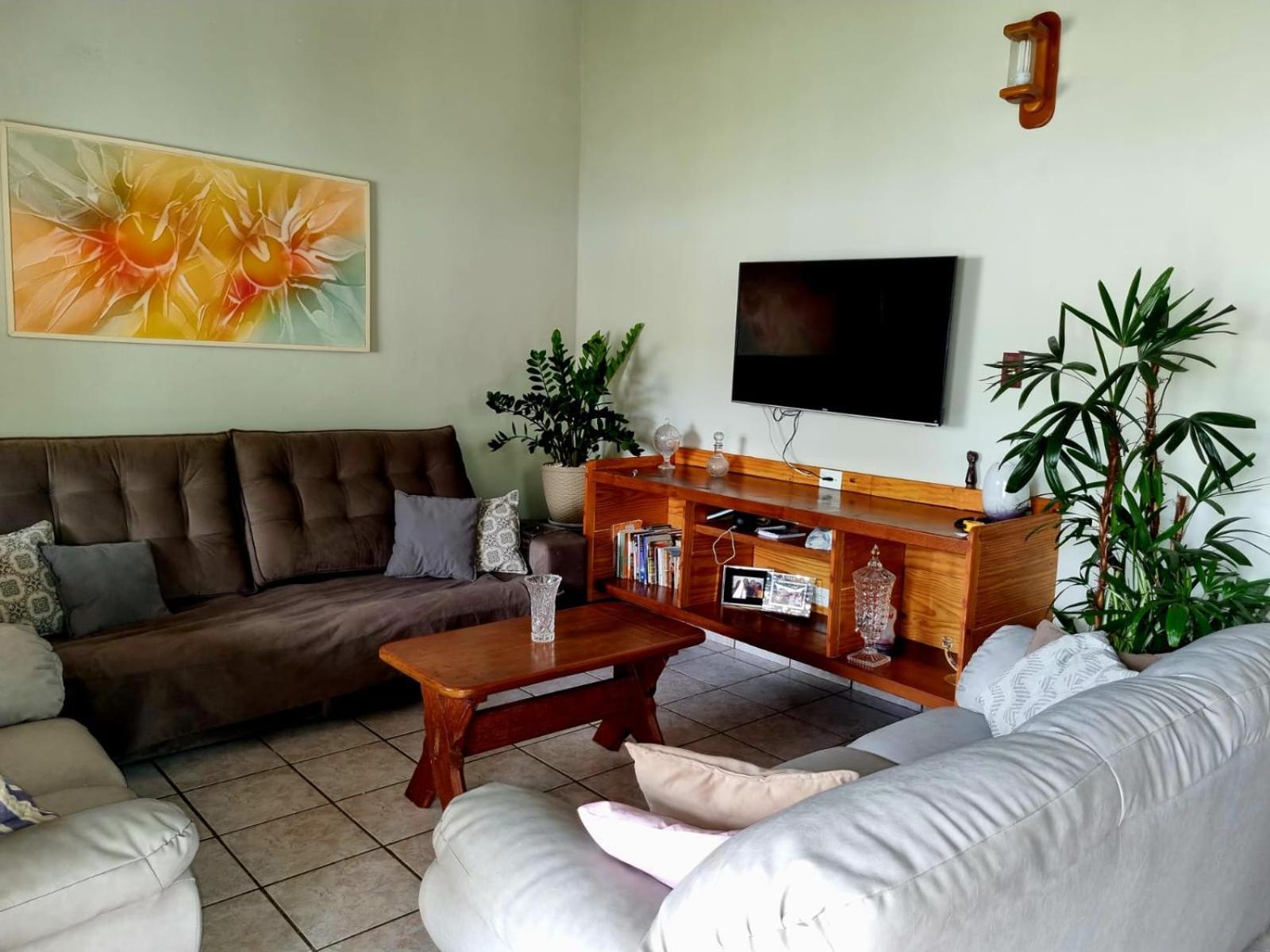 LARA'S HOUSE