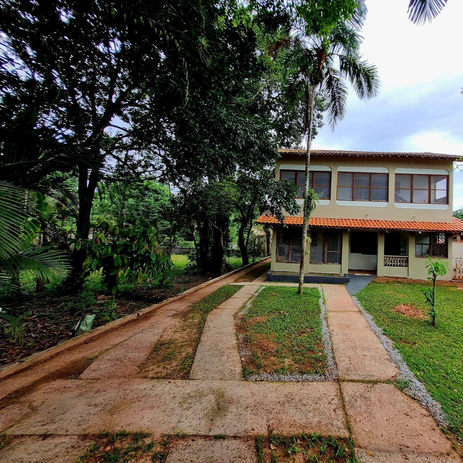 LARA'S HOUSE