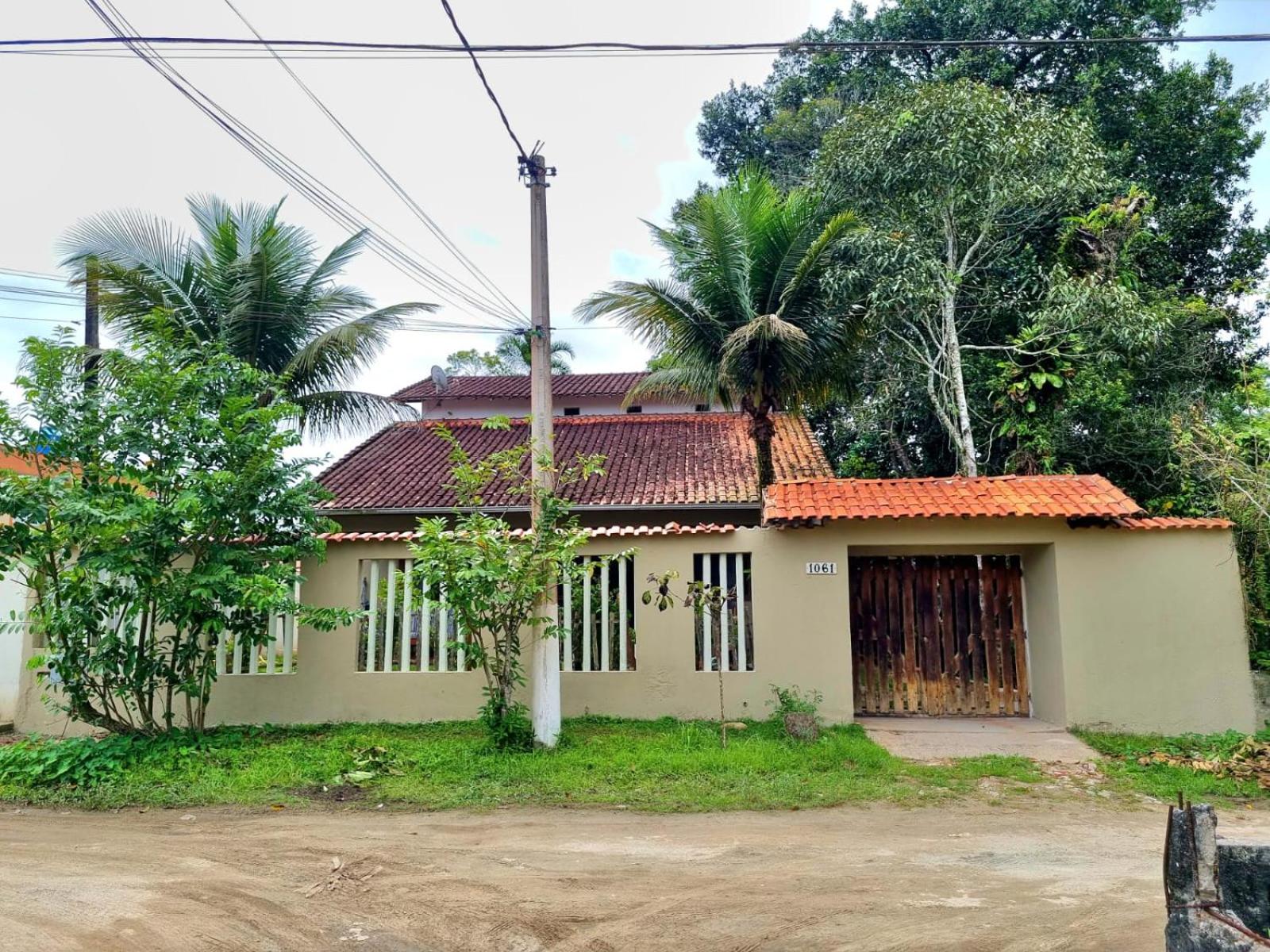 LARA'S HOUSE